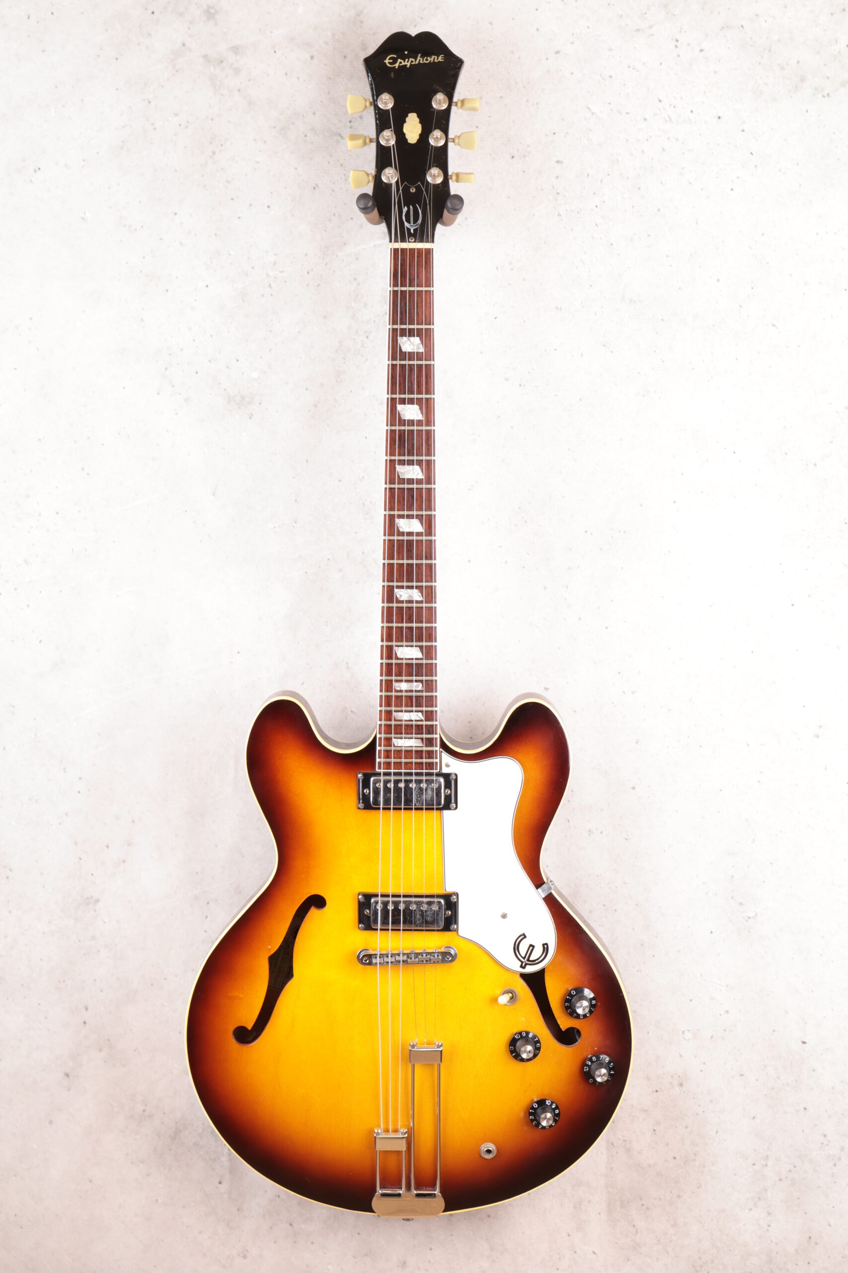 IMG_0115 Epiphone riviera Kalamazoo ES360 TD