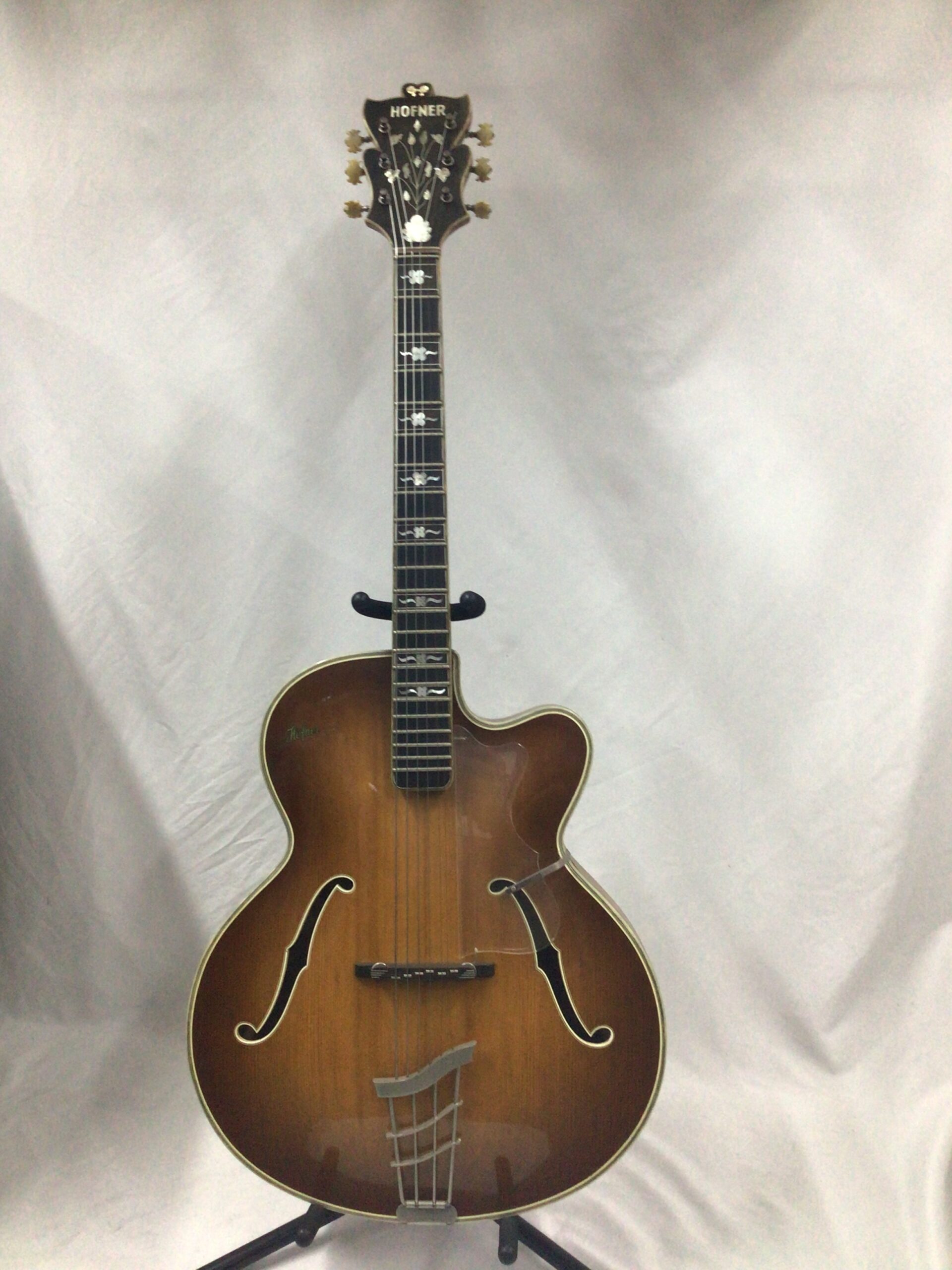 IMG_2456 Hofner Committee 1959/60 - Image 1