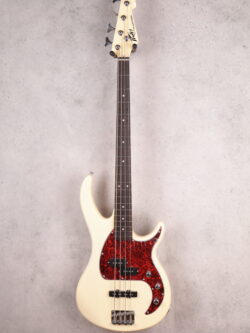 peavey milestone p Bass 2023