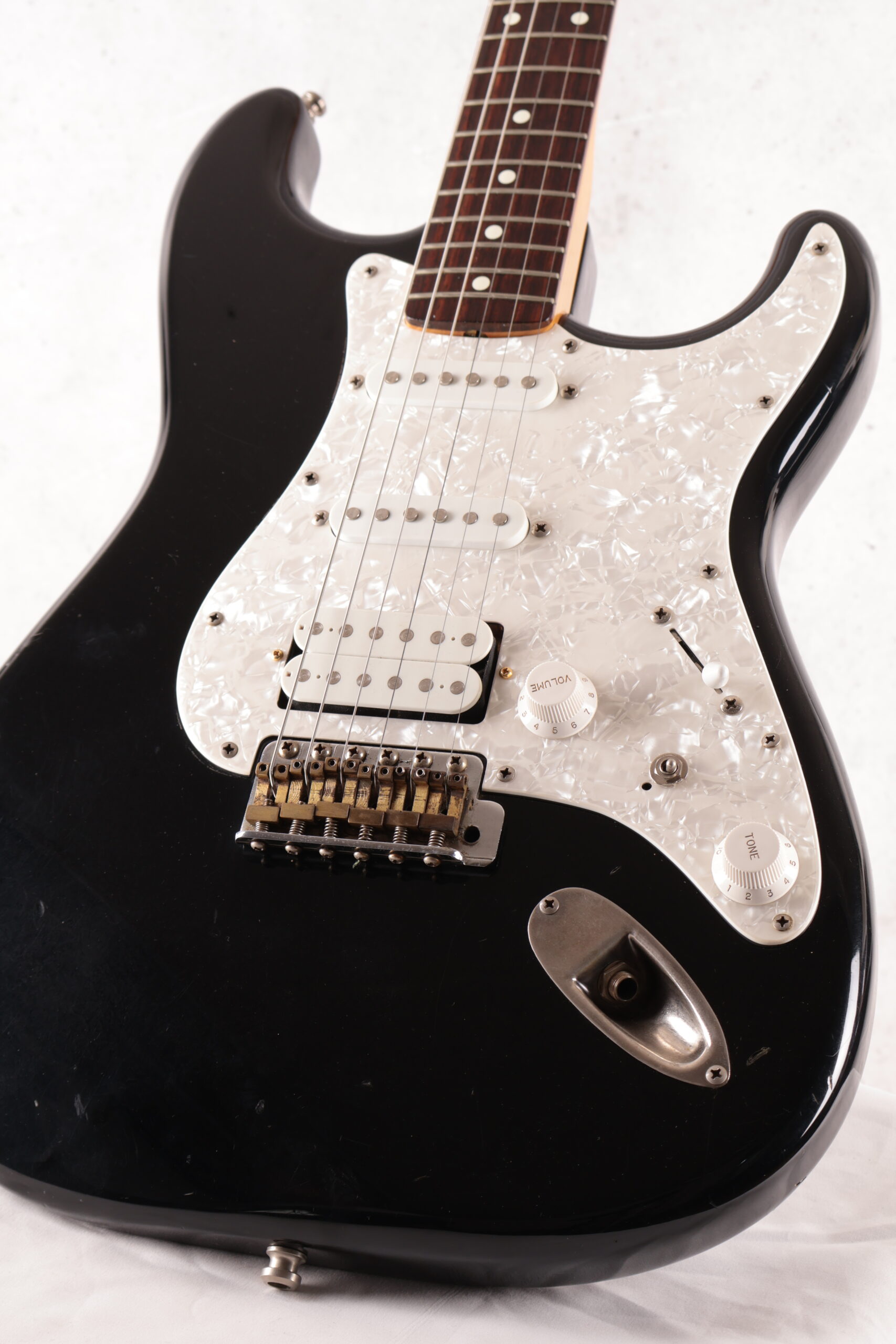 Fender Stratocaster 1984-1987 ヴィンテージ 642 Fender Stratocaster 1984-1987 Japan: Old Hat Guitars - Old Hat Guitars