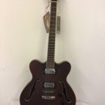HIVTHBKUK Hofner very thin 2025