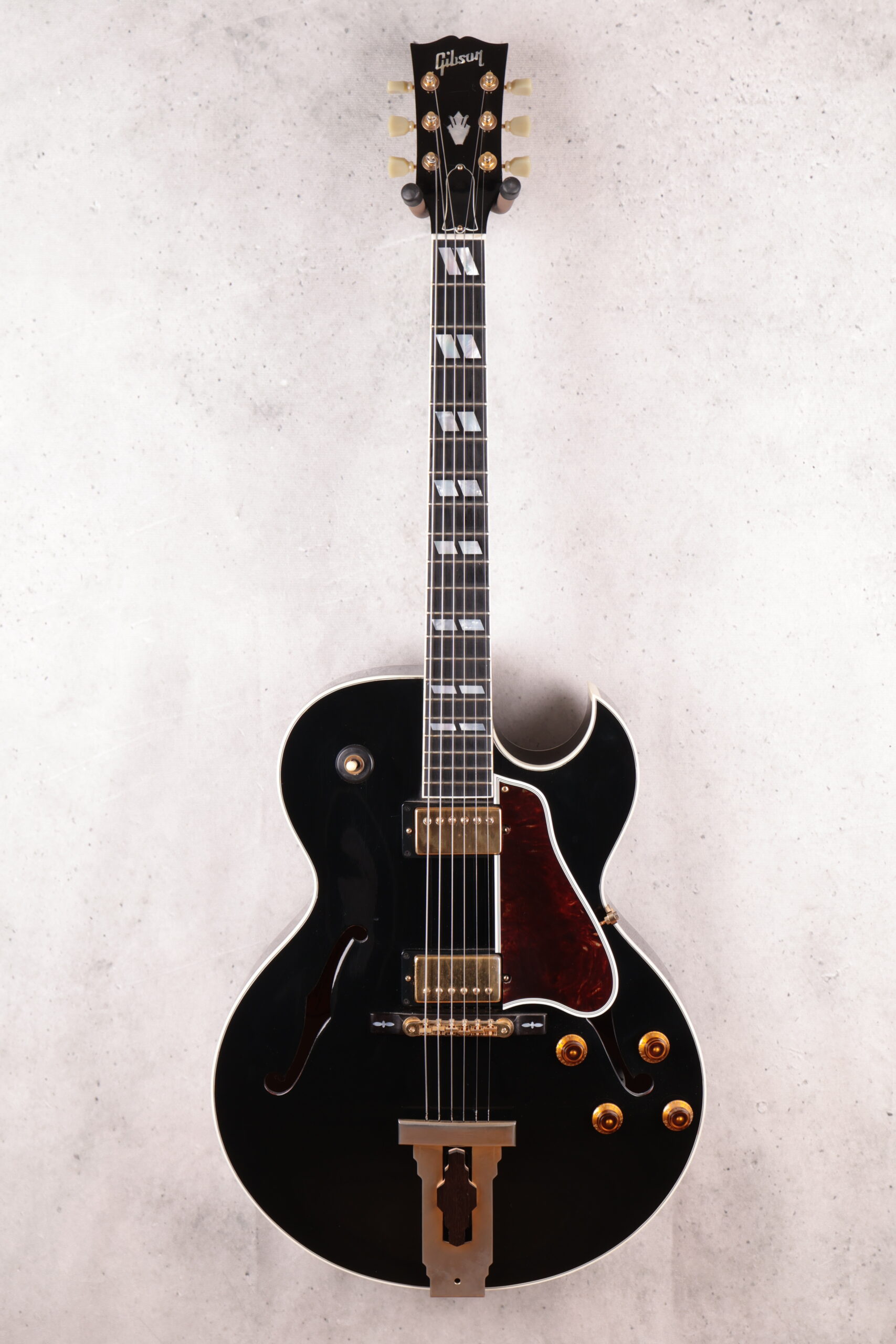 IMG_0945 2002 GIBSON L4 CES HISTORIC BY JAMES HUTCHINS