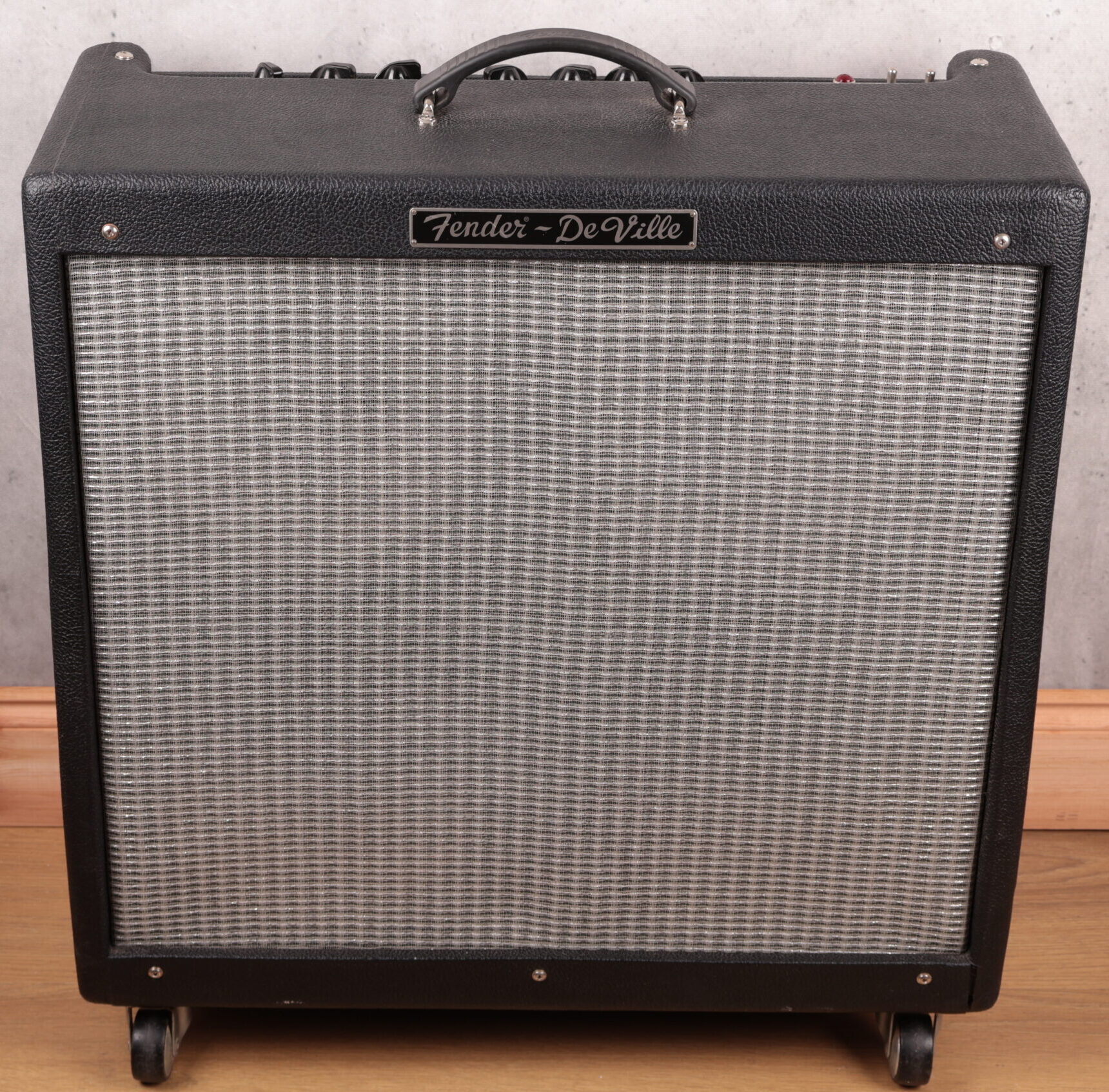 IMG_1715 FENDER HOTROD DEVILLE 4X10 - Image 1